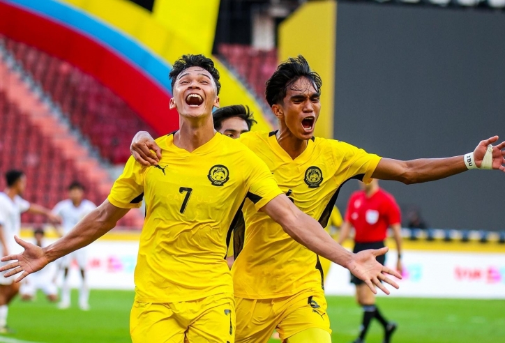 U22 Malaysia ra 'chiêu lạ', hẹn U22 Việt Nam đại chiến nảy lửa