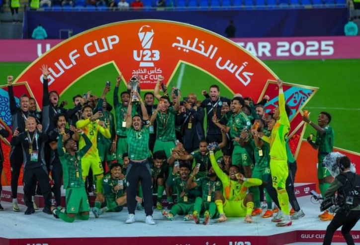 VCK U23 châu Á: U23 Việt Nam chinh phục 'ngọn núi' Saudi Arabia