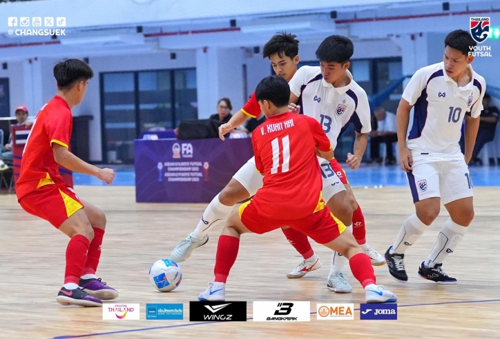 CĐV Indonesia không tin nổi Việt Nam thua đậm Thái Lan 1-5