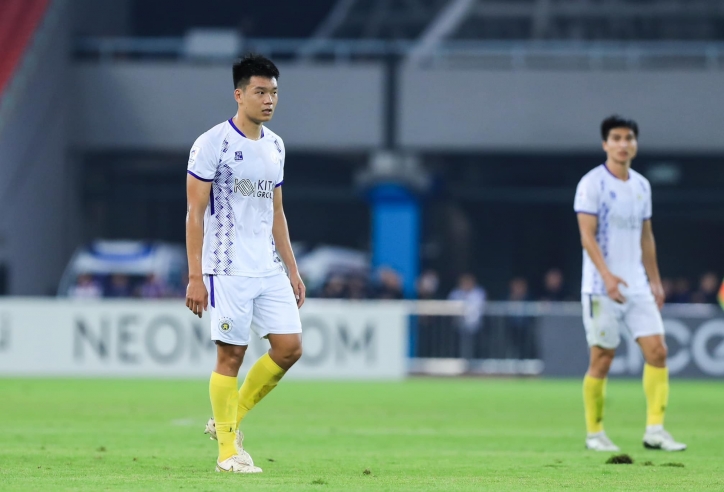Trụ cột báo tin không vui cho CLB Hà Nội tại cúp C1 Châu Á
