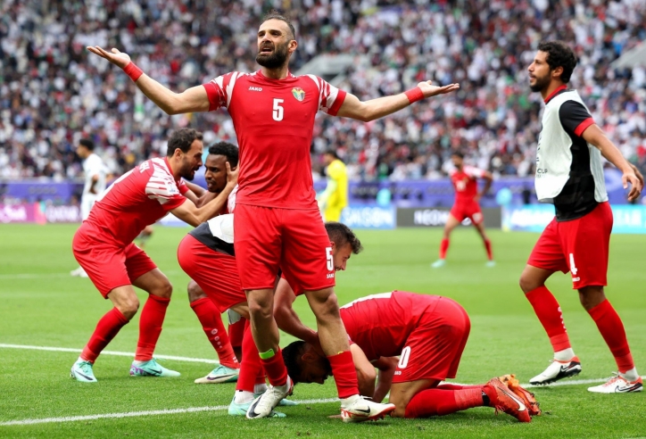 Kết quả bóng đá Asian Cup 2024 hôm nay 29/1: Jordan thắng điên rồ Iraq, Qatar ngược dòng