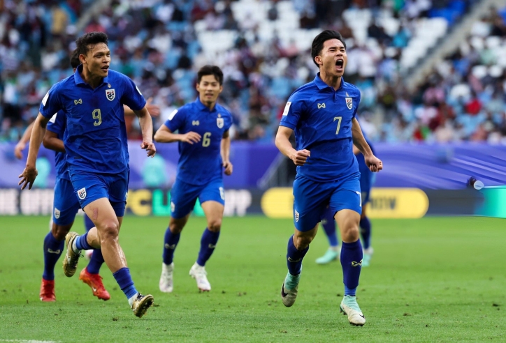 Tiền đạo Thái Lan đón tin vui đặc biệt ở Asian Cup