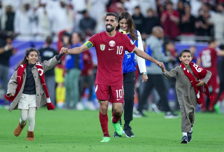 Đội trưởng Qatar: ‘Không ai có thể nghĩ Qatar vào được chung kết’