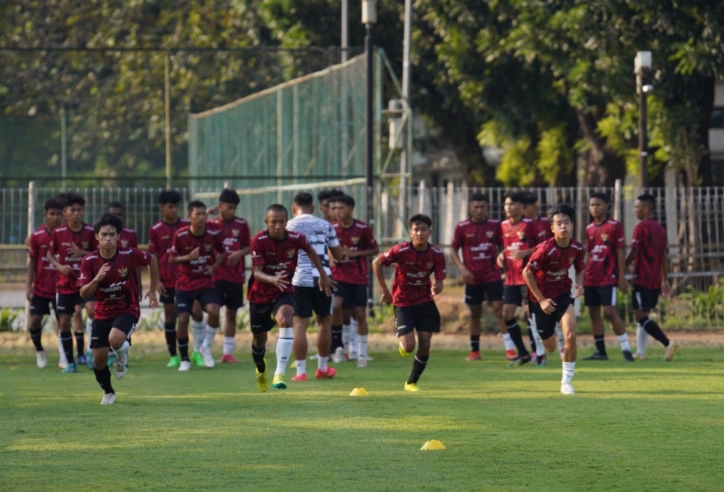 Messi bị loại sau 3 ngày tập luyện ở tuyển trẻ Indonesia