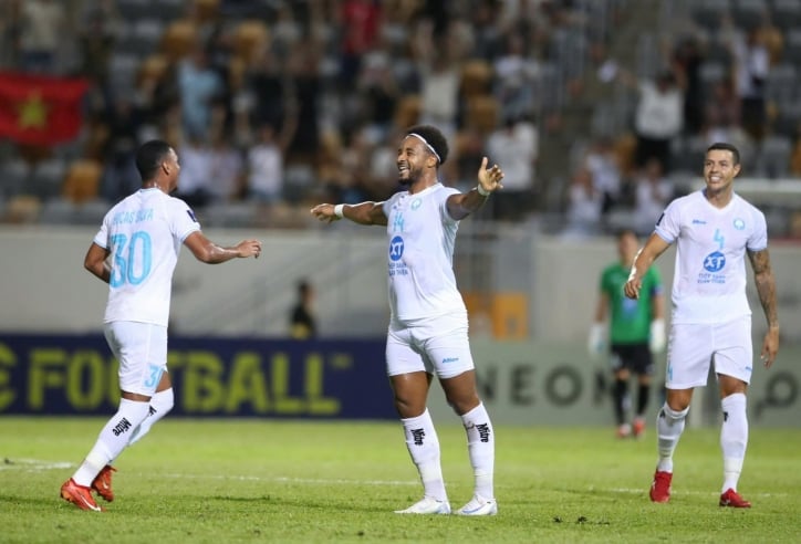 Trực tiếp Lee Man 0-1 Nam Định: Rafaelson nổ súng