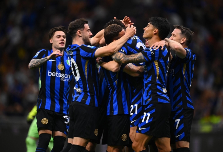 Inter Milan và Napoli cùng thắng sít sao, cuộc đua vô địch tiếp tục khó đoán