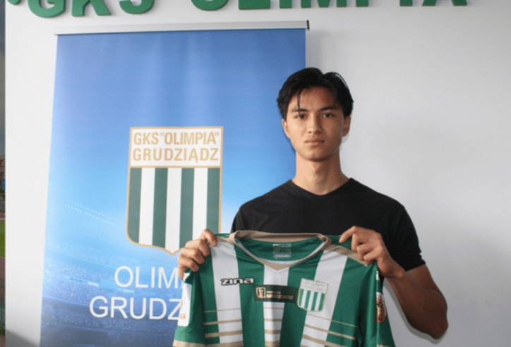 CLB hàng đầu V-League gây ngỡ ngàng với cầu thủ Việt kiều Châu Âu