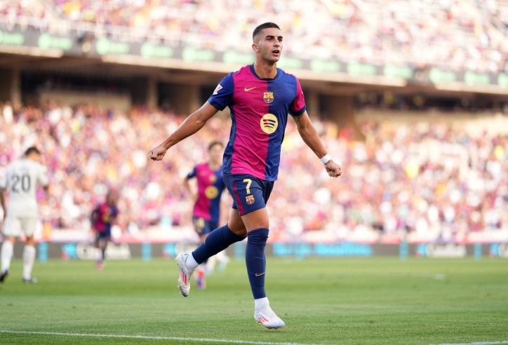 Barca cương quyết giữ tiền đạo xuất sắc bậc nhất