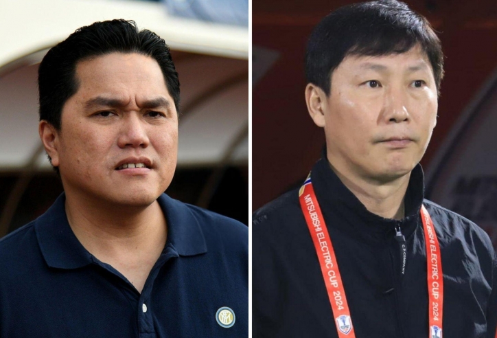 Chủ tịch PSSI chỉ trích thẳng HLV Kim Sang Sik về vụ rải chai nước