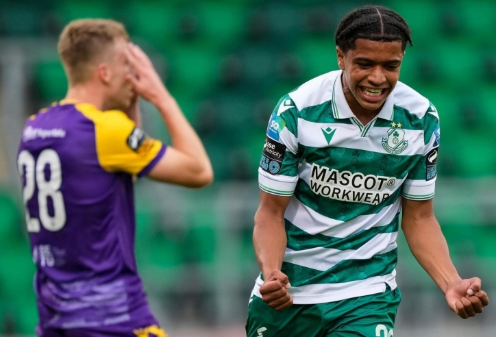 Sau Eze, Arsenal phá kỷ lục chưa từng có chiêu mộ sao trẻ