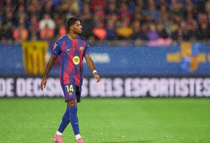 Rashford bị Hansi Flick phạt vì 'vô kỷ luật'