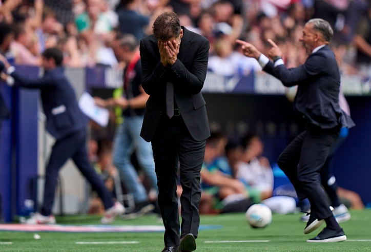 HLV Diego Simeone chia sẻ lý do khóc khi thắng Real Madrid