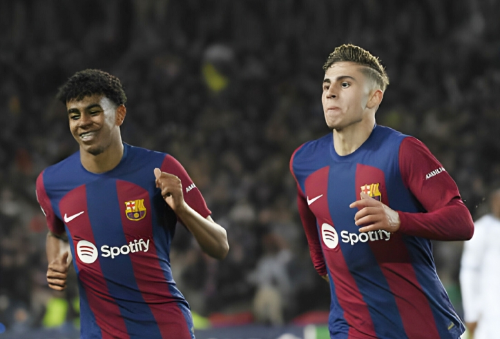 Barcelona đánh bại Napoli: Chiến thắng sau 4 năm và niềm tin vào sao trẻ