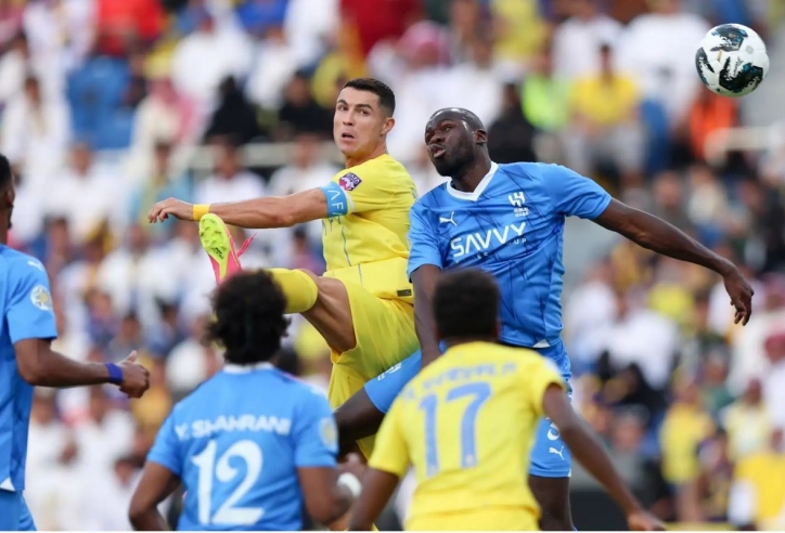 Koulibaly tuyên bố đã phục thù được Ronaldo, nói thẳng khi so sánh với Messi