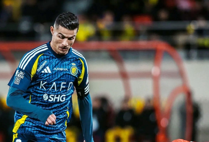 Ronaldo bất lực, Al Nassr thua đau đớn