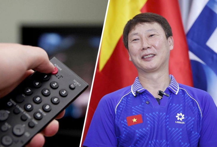 Gia đình HLV Kim Sang-sik tắt tivi khi Việt Nam bị dẫn 0-2