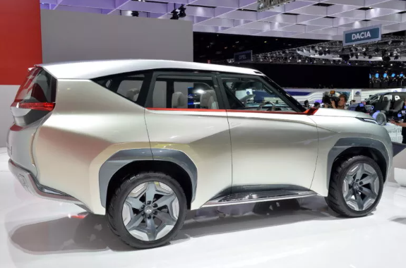 Mitsubishi Pajero Sport lột xác trong thế hệ mới, hướng tới phân khúc SUV hạng sang