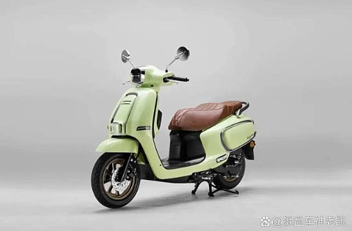 Suzuki rục rịch trình làng mẫu xe máy cạnh tranh Vespa, giá quy đổi chỉ từ 28 triệu đồng