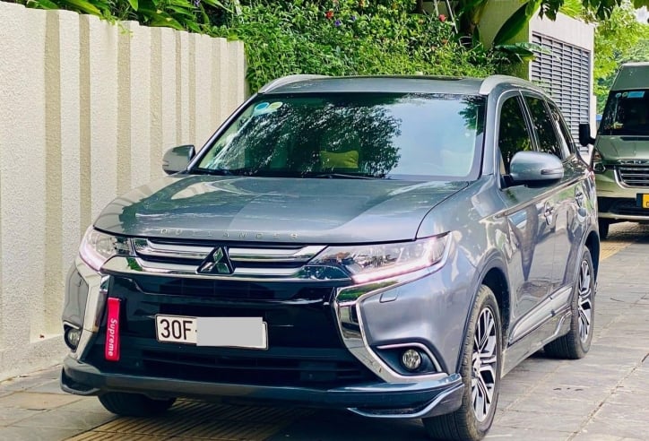 Ngỡ ngàng với giá rao bán của Mitsubishi Outlander 2018 sau 6 năm lăn bánh