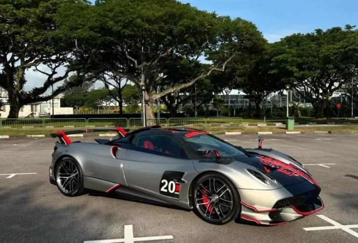 Siêu phẩm Pagani Huayra BC Roadster chỉ có 40 chiếc trên Thế giới trị giá 3,5 triệu USD xác nhận góp mặt Gumball 3000 sắp tới