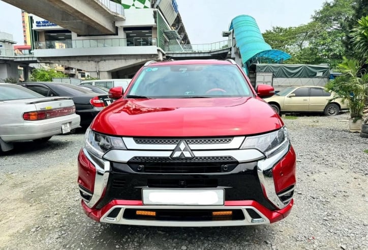 Mitsubishi Outlander 2024 vừa lướt 10.000 km đã vội lên sàn xe cũ