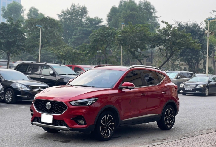 MG ZS 2021 bản Cao cấp rao bán chỉ ngang Kia Morning sau 2 năm sử dụng