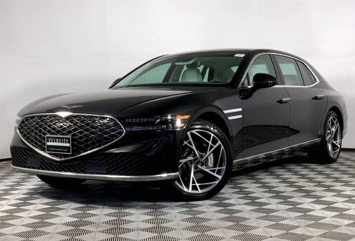 Genesis G90 - Sedan hạng sang nhà Hyundai mở bán tại Việt Nam với giá khởi điểm từ 7,5 tỷ đồng