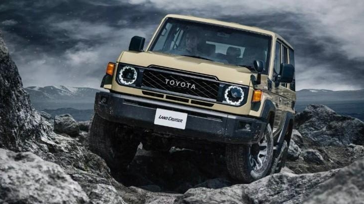 Toyota Land Cruiser J70: Huyền thoại SUV địa hình đi kèm hộp số sàn 5 cấp