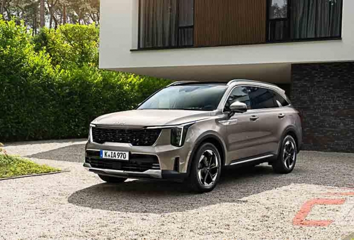 Kia Sorento HEV 2025 ra mắt Đông Nam Á: Nâng cấp toàn diện về công nghệ và thiết kế