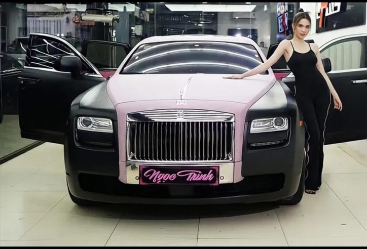 Siêu phẩm Rolls-Royce Ghost của Ngọc Trinh tìm chủ mới, giá rao bán hơn 4 tỷ đồng