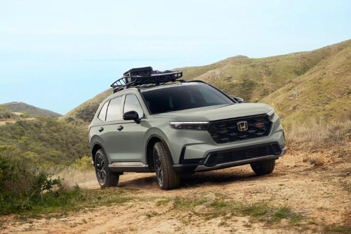 Honda CR-V 2025 trình làng: Bản off-road 204 mã lực xuất trận, bản tiêu chuẩn đã 'full option'