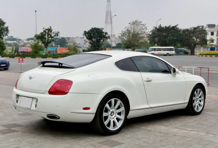 Bentley Continental GT 2008 rao bán 2,3 tỷ đồng: Lựa chọn “xế cổ” cho người mê xe siêu sang