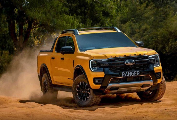 Top 5 xe bán tải mạnh mẽ nhất cho dân off-road, công trường