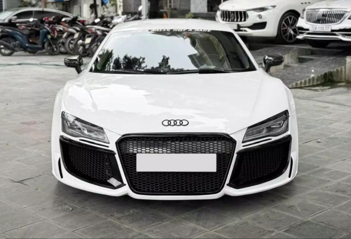 Audi R8 độ độc nhất xuất hiện tại Hà Nội: Giá 3,2 tỷ, vẫn giữ nguyên chất siêu xe V8