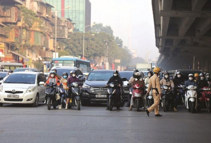 Hà Nội phân luồng giao thông phục vụ triển lãm kỷ niệm 80 năm Quốc khánh