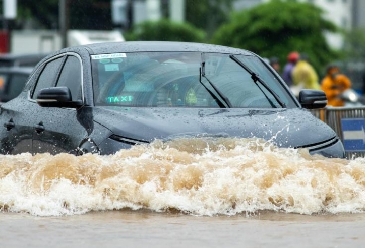 Top những mẫu ô tô lội nước tốt nhất tại Việt Nam: Từ SUV hạng sang, bán tải đến xe điện