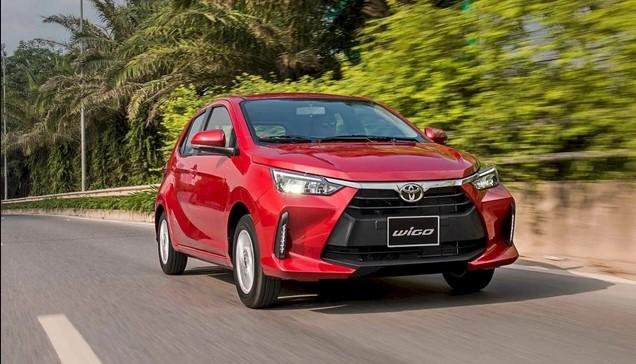 Ô tô máy xăng giá rẻ lao dốc, cơ hội nào cho Grand i10?