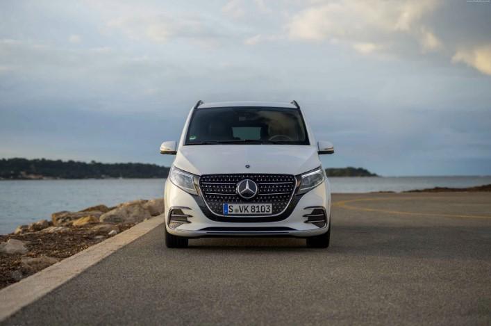 Mercedes-Benz V-Class thế hệ mới rục rịch chào sân khách Việt: Thiết kế hiện đại, nội thất đỉnh cao, giá hấp dẫn hơn Alphard