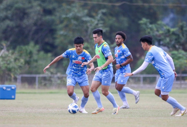 ĐT Việt Nam làm điều không thể thiếu trước trận gặp Lào