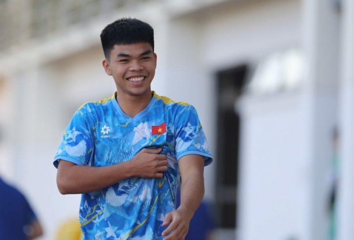 VIDEO: Em út U22 Việt Nam chỉ thẳng sức mạnh U22 Malaysia