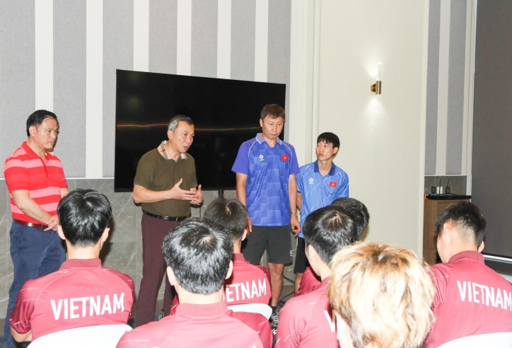 VIDEO: U22 Việt Nam được động viên tinh thần trước bán kết