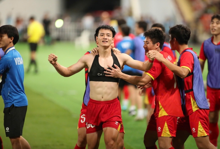 U22 Việt Nam nhận cơn mưa tiền thưởng sau tấm HCV SEA Games