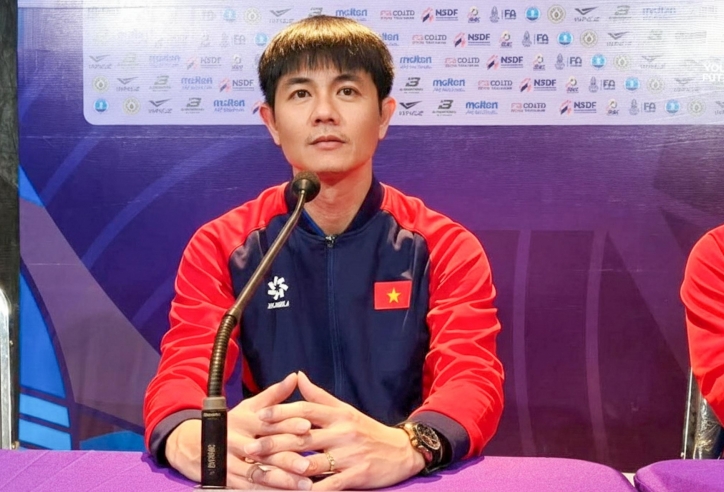 HLV tuyển Việt Nam nói gì khi thua ngược Thái Lan ở giải AFF