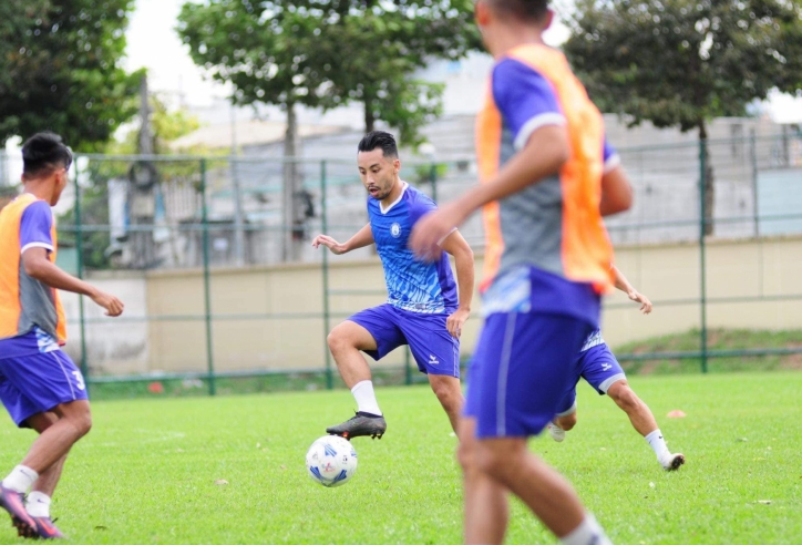 CLB hạng Nhất 'chơi lớn', ký hợp đồng với cầu thủ Việt kiều Pháp