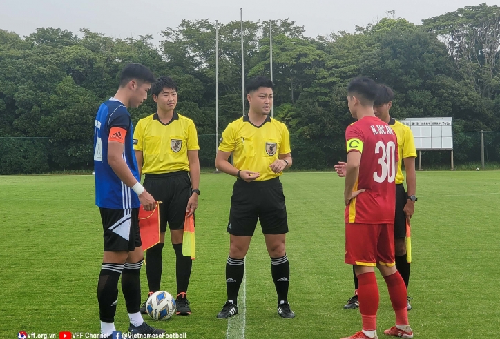 'Cơn ác mộng' của U20 Việt Nam gọi toàn sinh viên đá giải châu Á