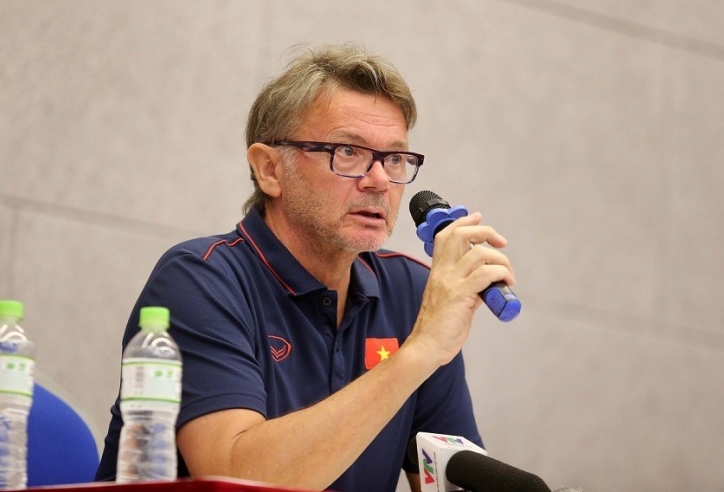 HLV Philippe Troussier 'chơi bài ngửa' cho U23 Việt Nam ở siêu giải đấu