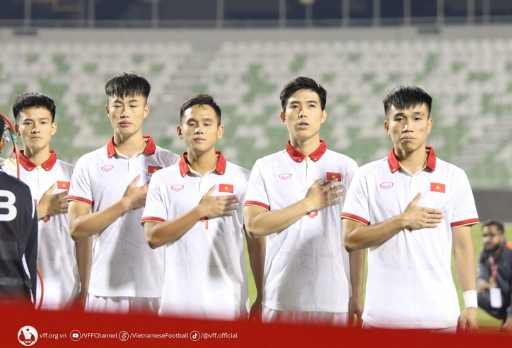 CĐV Đông Nam Á bất ngờ gọi tên HLV Park Hang Seo khi U23 Việt Nam thua đậm
