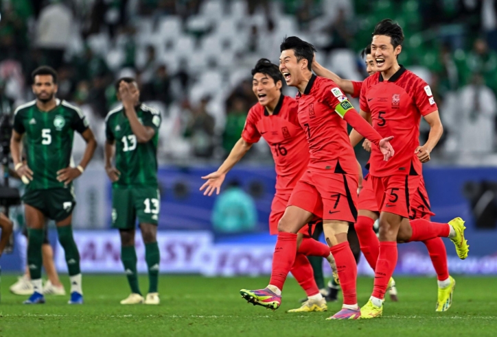 VIDEO: Son Heung Min và đồng đội ăn mừng sau chiến thắng nghẹt thở