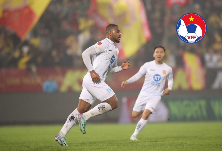 Cầu thủ xin nhập tịch Việt Nam lọt top 15 tiền đạo hay nhất thế giới
