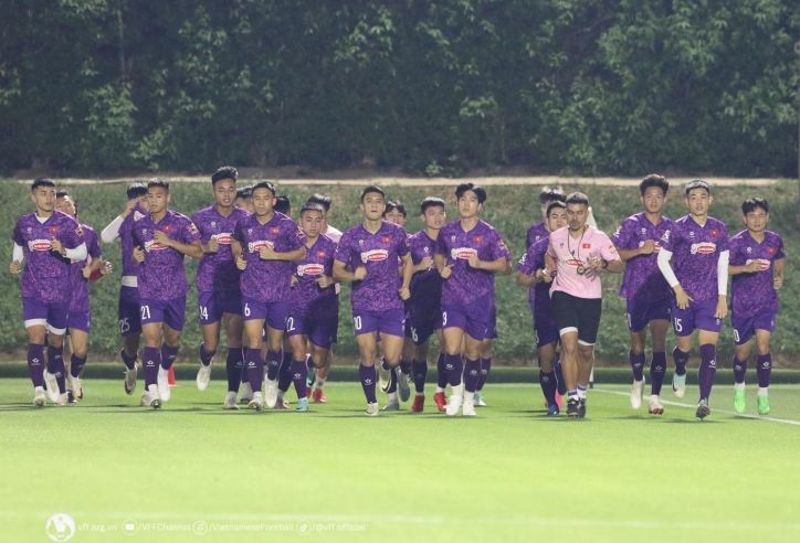 VIDEO: U23 Việt Nam tập giờ lạ trước VCK U23 châu Á 2024